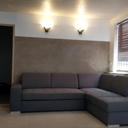Cigale 1 Apartment *